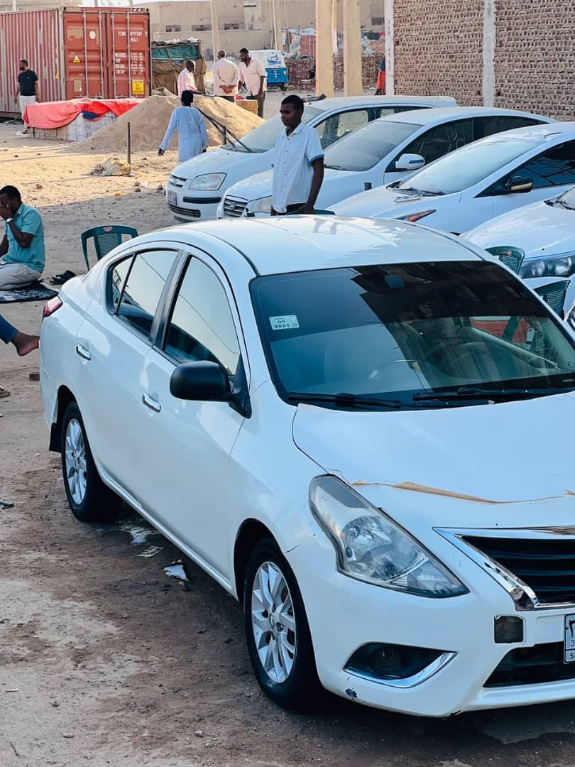 للبيع نيسان سني